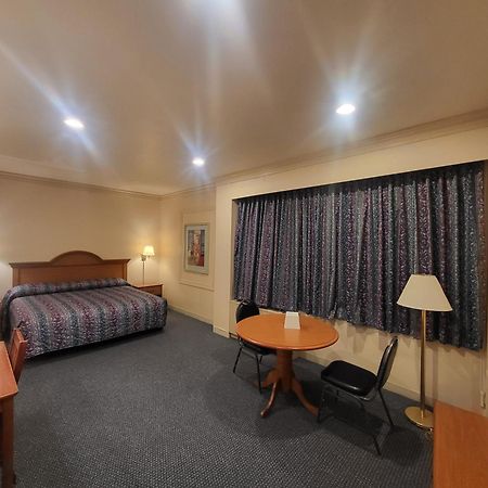 Roosevelt Inn At Roosevelt Blvd, Philadelphia, Pa Экстерьер фото